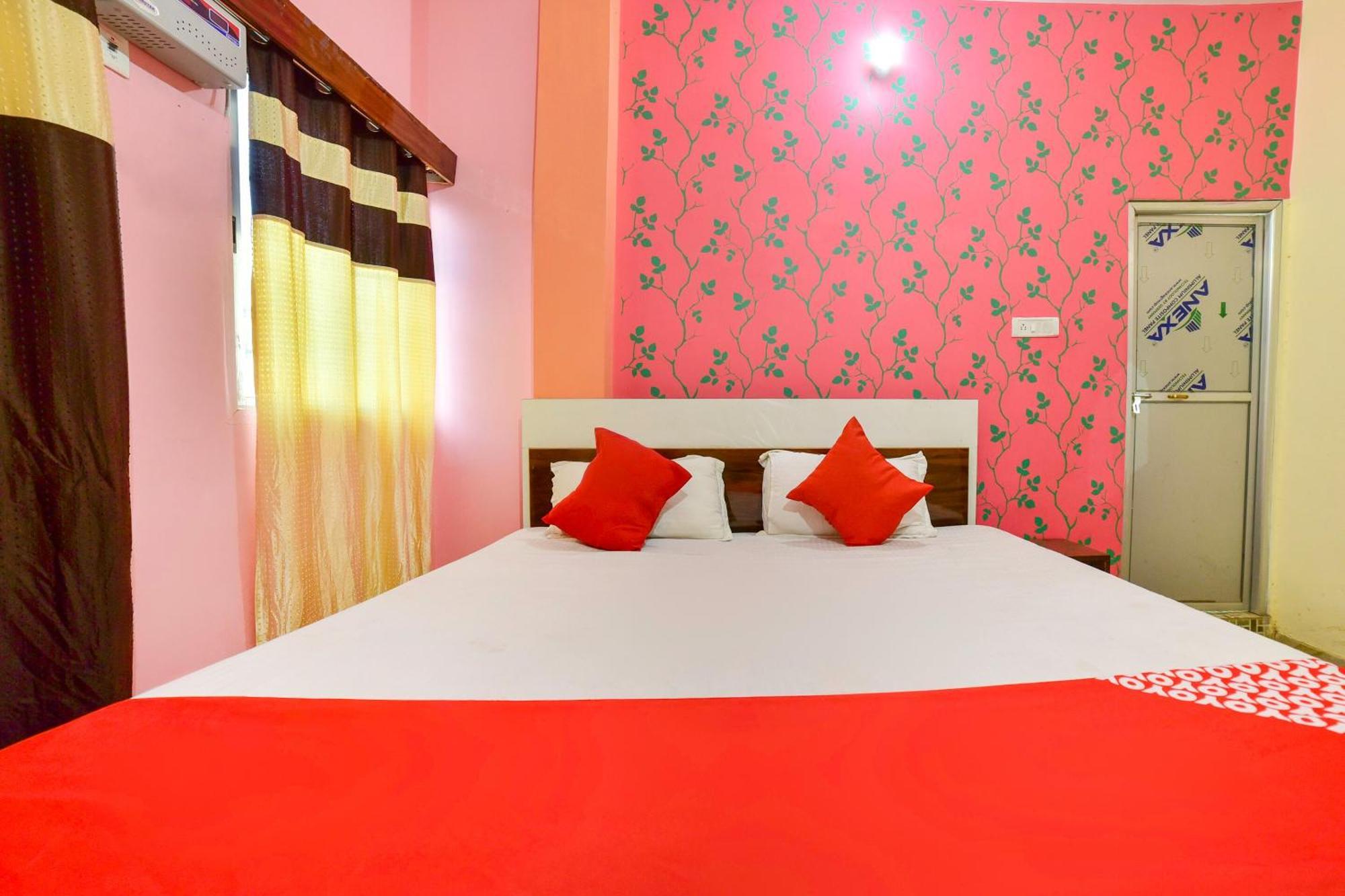 Oyo Flagship Ashoka Guest House Bihta Exterior photo